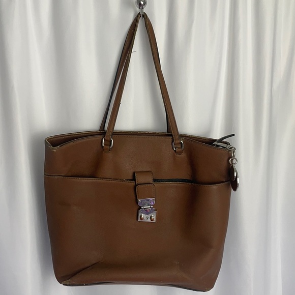 GUESS BROWN SHOULDER BAG - Picture 2 of 16